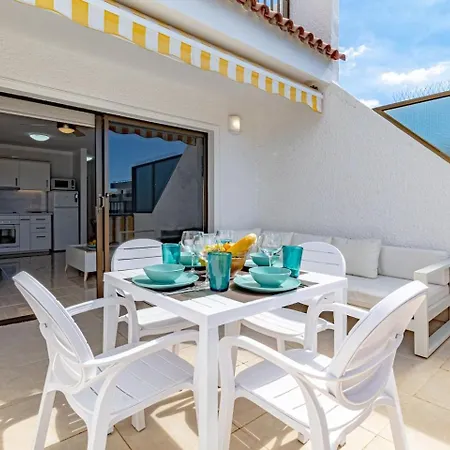 Oceanview Tamara With Pool