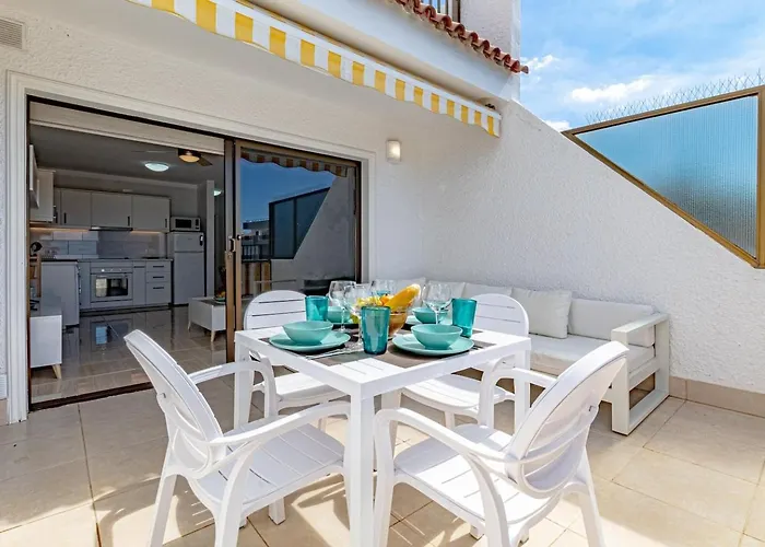 Oceanview Tamara With Pool