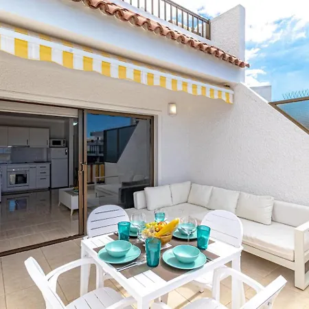 Oceanview Tamara With Pool