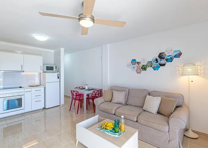 Oceanview Tamara With Pool Appartement *